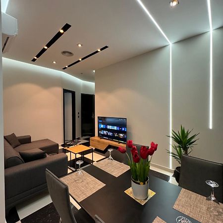 Sueno Apartments & Suites Тирана Экстерьер фото