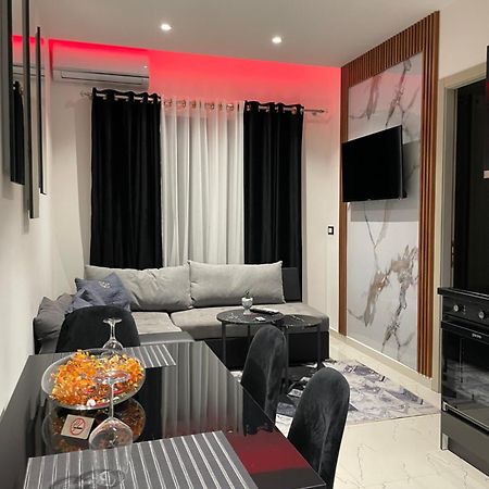 Sueno Apartments & Suites Тирана Экстерьер фото