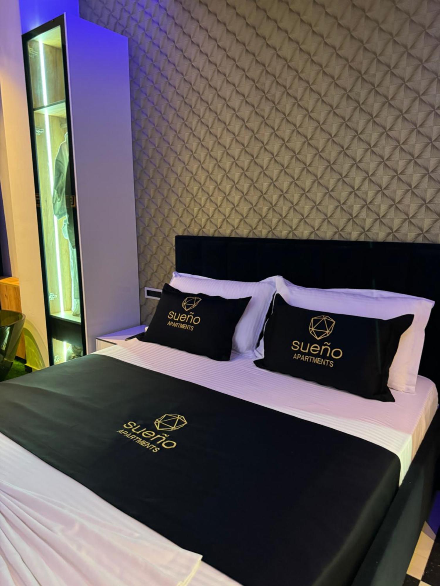 Sueno Apartments & Suites Тирана Экстерьер фото