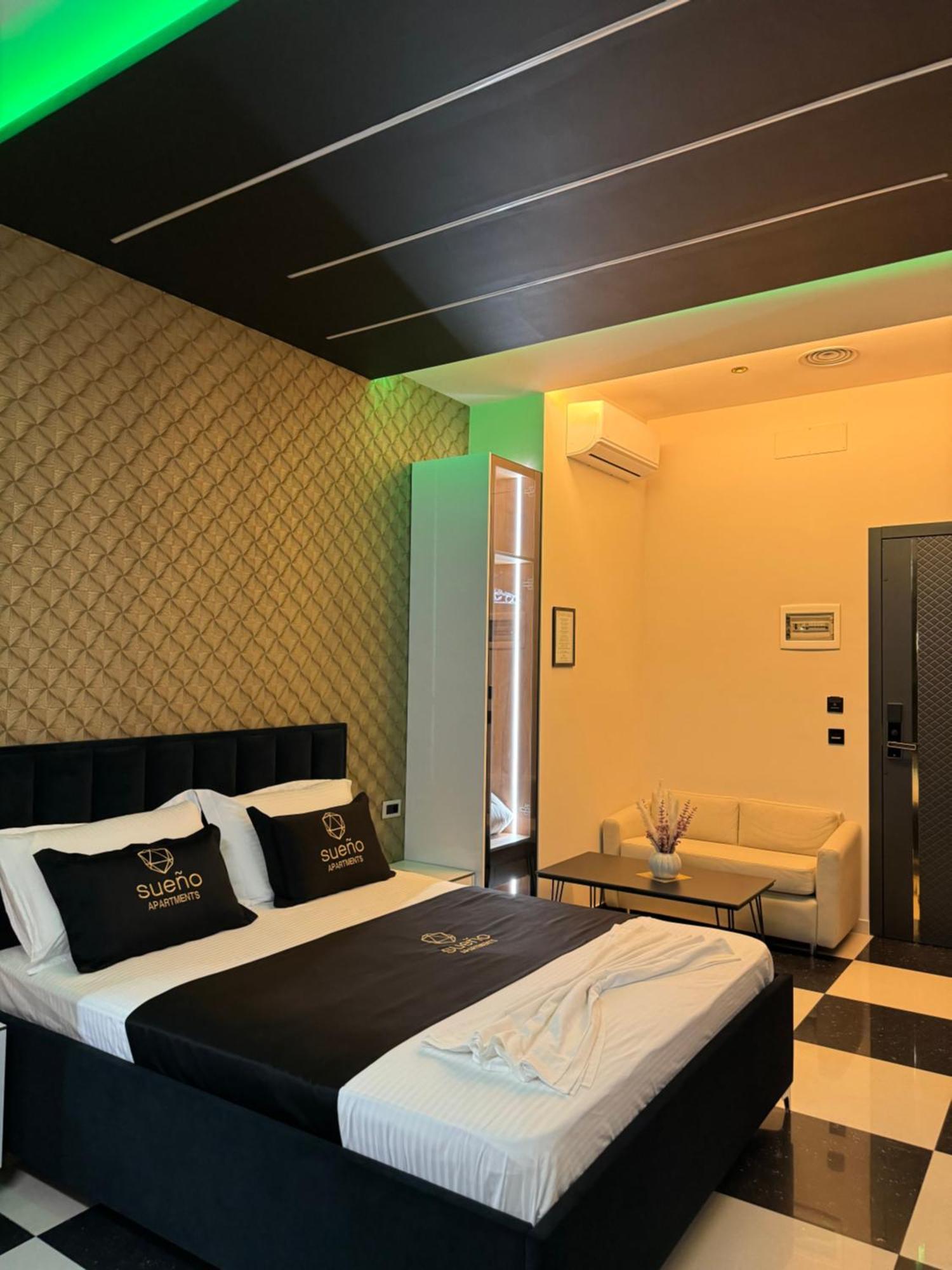 Sueno Apartments & Suites Тирана Экстерьер фото