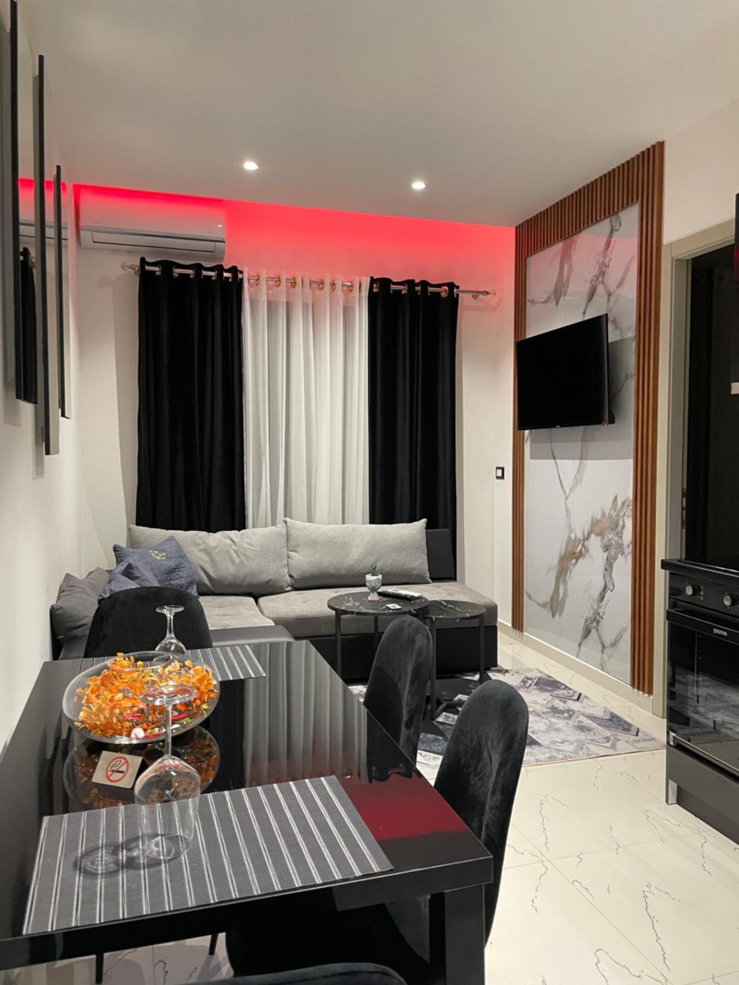 Sueno Apartments & Suites Тирана Экстерьер фото