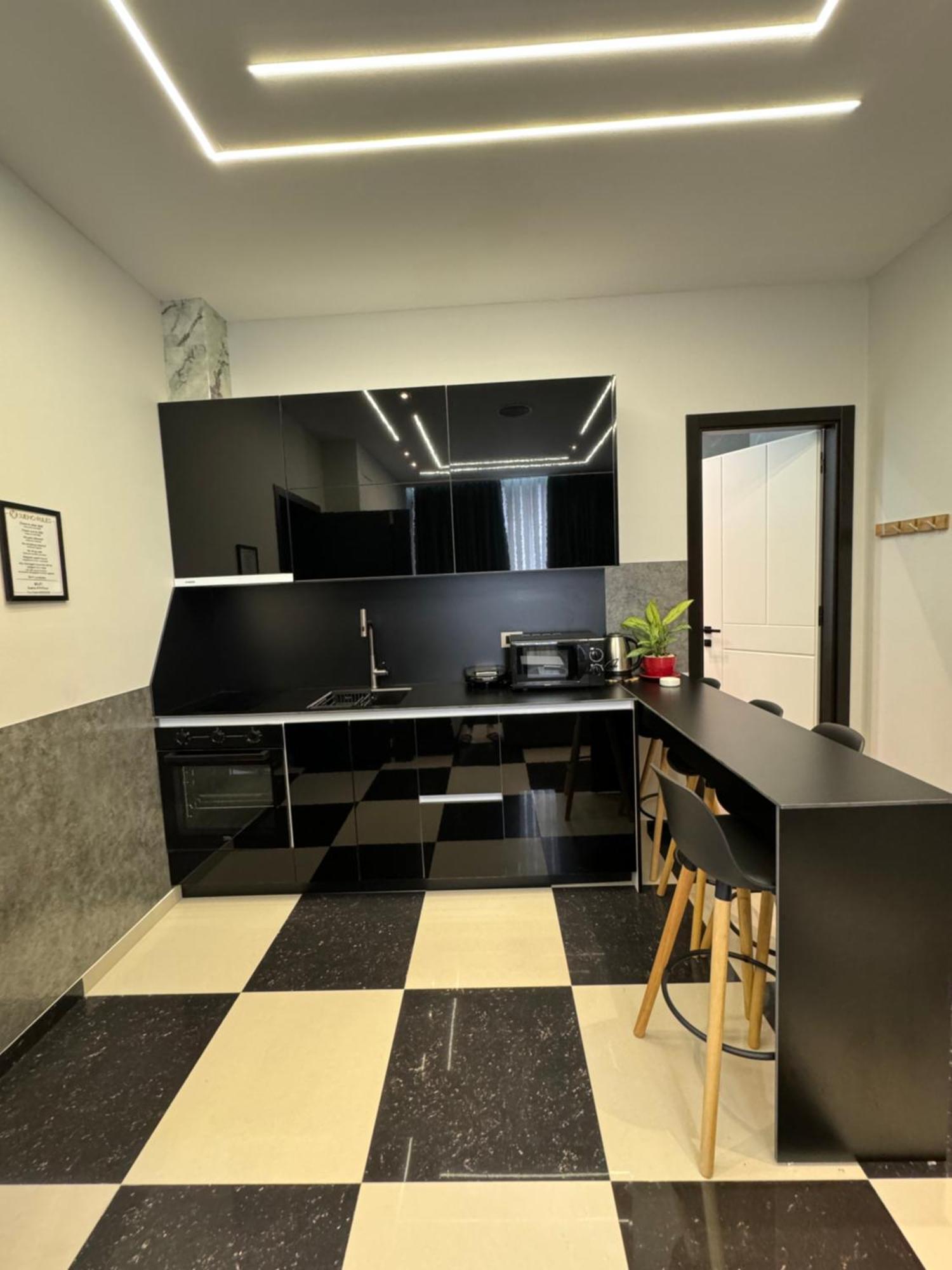 Sueno Apartments & Suites Тирана Номер фото