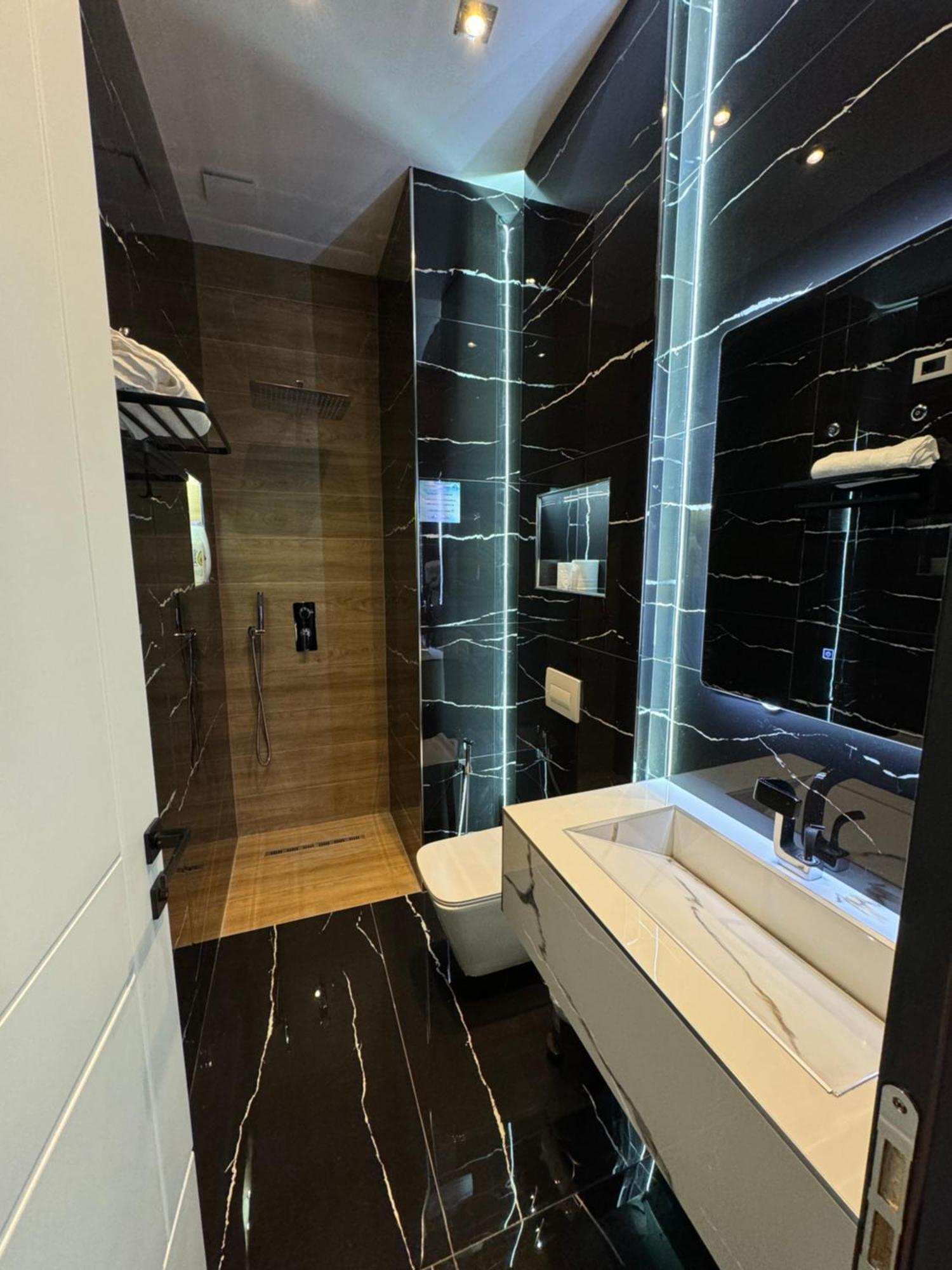 Sueno Apartments & Suites Тирана Номер фото